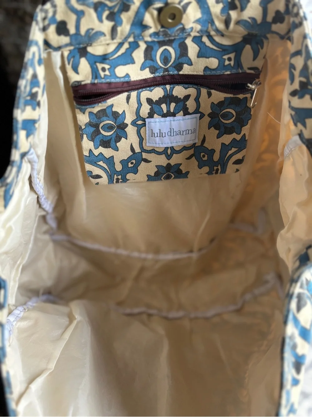 Canvas Floral-Print Tote Bag in Blue and Cream